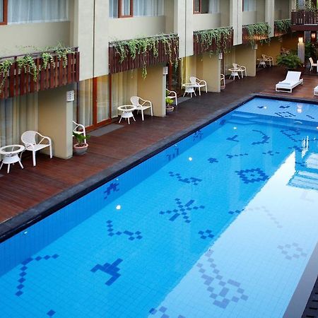 Devata Suites And Residence Legian Extérieur photo
