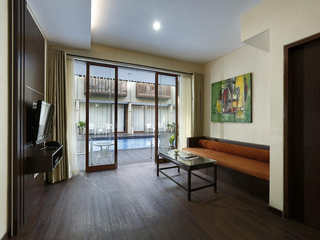 Devata Suites And Residence Legian Extérieur photo