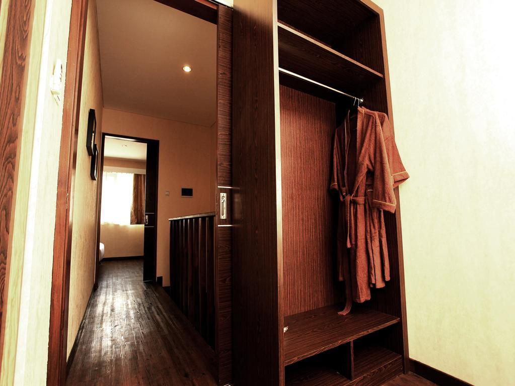 Devata Suites And Residence Legian Extérieur photo